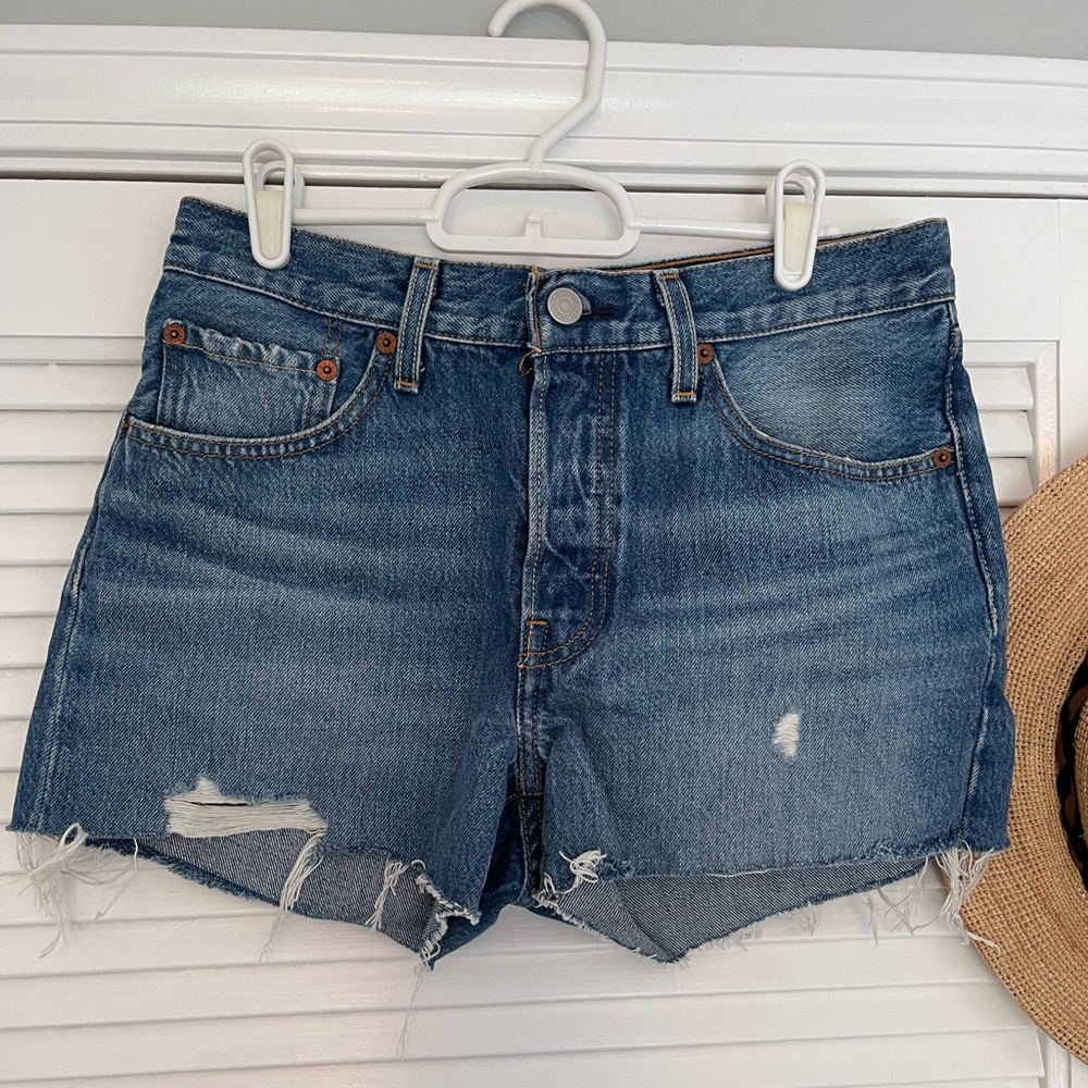 Levi’s denim cutoff shorts